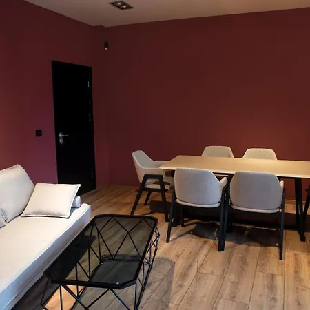 Апартаменты Luxrent Apartments